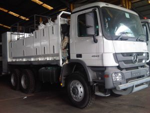 truck-mining-service